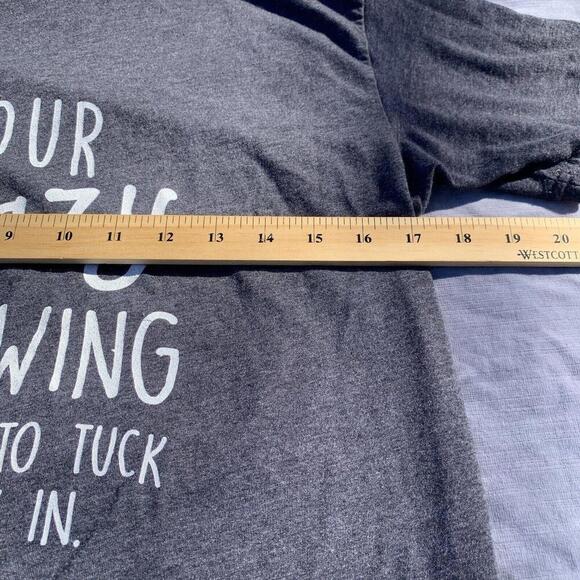 Womens T Shirt Funny Sayings Size M Gray Your Crazy Is Showing Short Sleeve Tee‍ - Picture 3 of 6